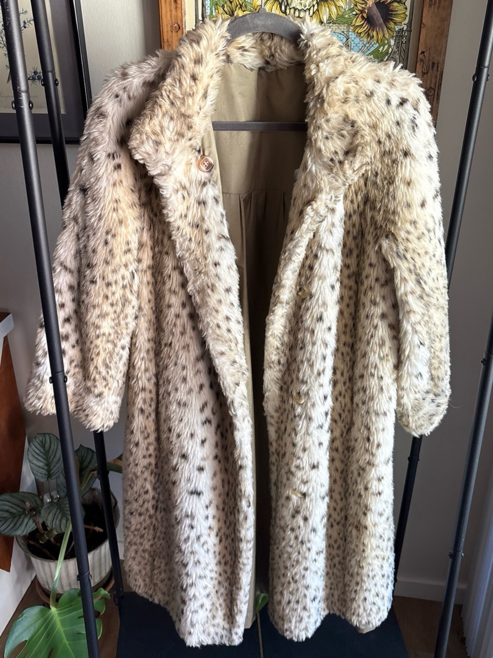 Faux Fur Long Coat in Cream with Speckled Pattern